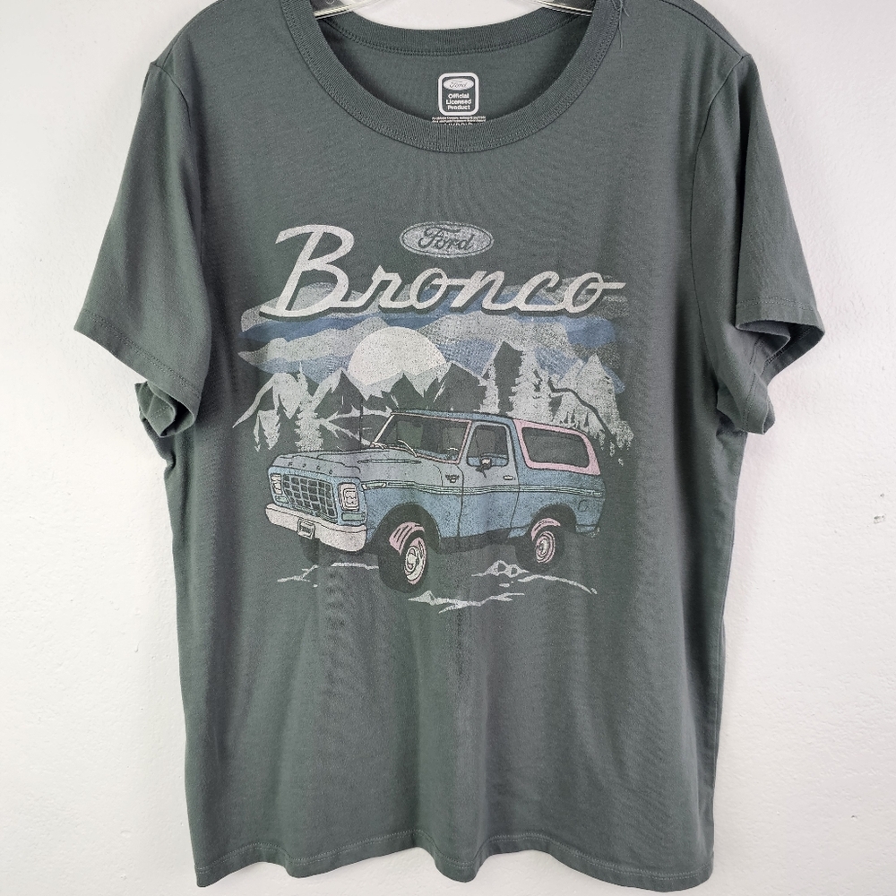 Ford Bronco Graphic T-Shirt - Green Womens Sz XL